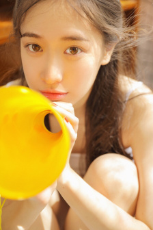 青田典子
